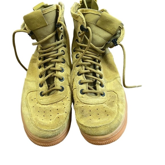 Nike Air Force One Urban utility high tops - Picture 2 of 11